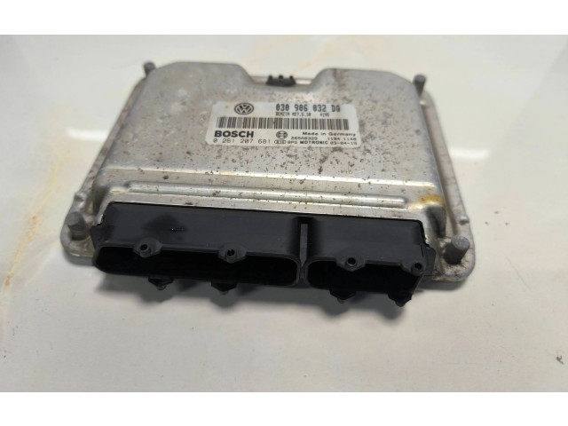 Блок управления двигателя 030906032DQ, 0261207681   Volkswagen Lupo