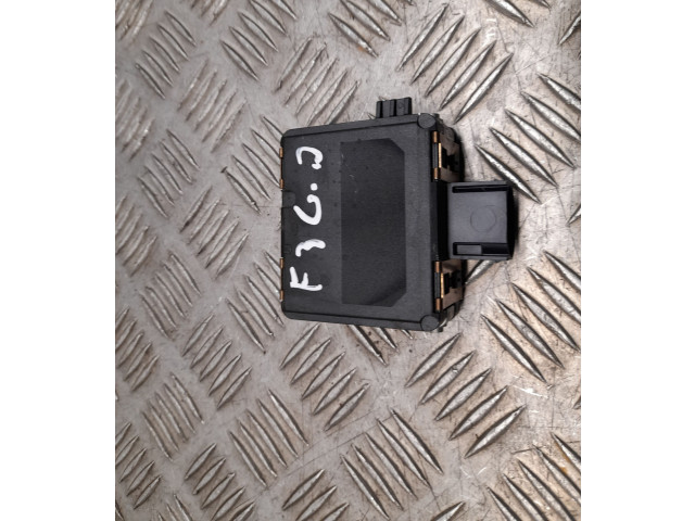 Датчик слепых зон 3Q0907566G Audi Q3 F3