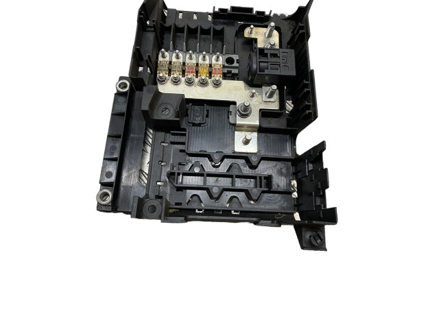   Pojistková skříňka    Audi Q7 4L 2006