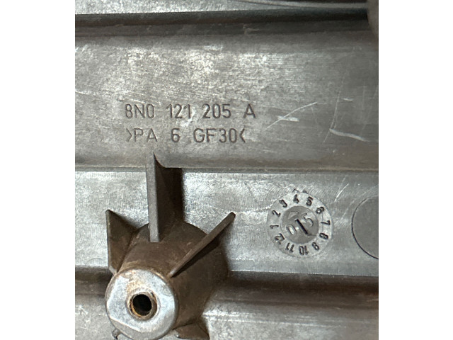 Вентилятор радиатора     8N0121205A    Audi TT Mk1 
