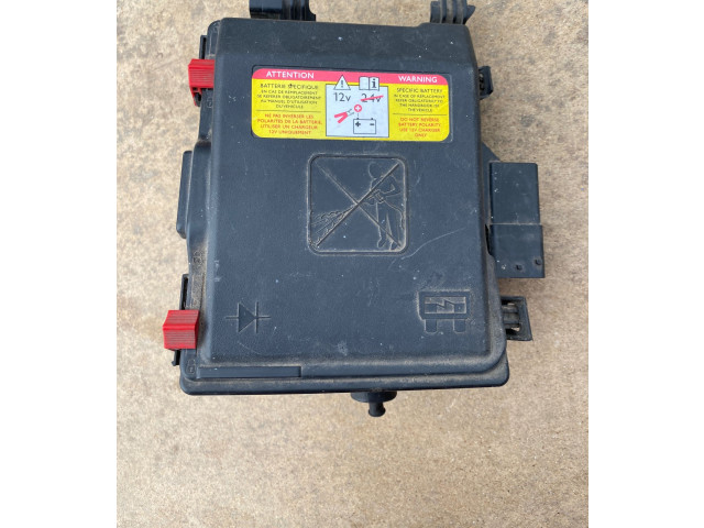 Vstřikovač 9804681780 Citroen Berlingo