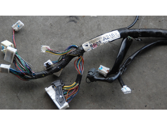 Přístrojová deska Mitsubishi Pajero 2004 200KM