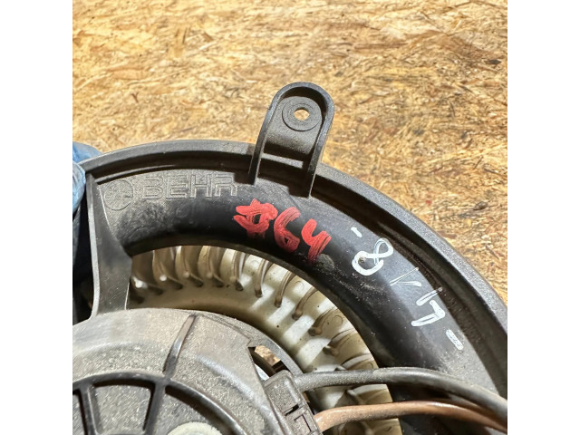 Вентилятор печки    A2308210251, 9140010471   Mercedes-Benz E W211