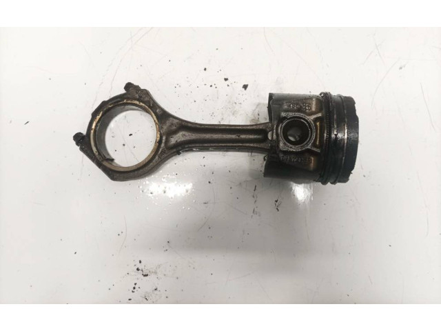  Поршень с шатуном    Audi A6 S6 C5 4B  