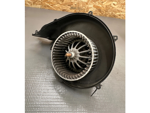 Вентилятор печки Volvo S60