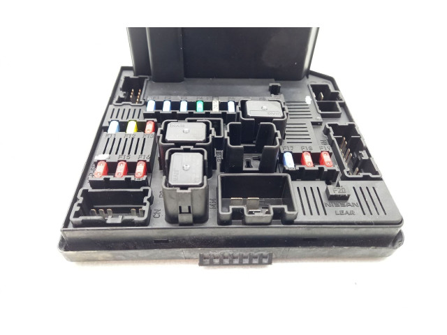 Pojistková skříňka 24383BB50A, 284B7JD00B Nissan Qashqai 2010