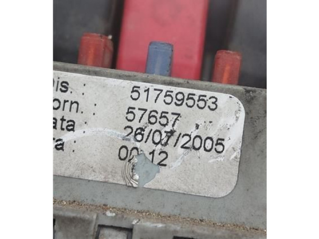Pojistková skříňka 51759553, 51759553 Fiat Stilo 2005