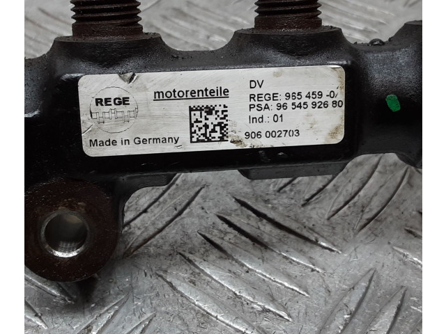 Топливная рампа 9654590, 9654592680 Citroen C4 I Picasso