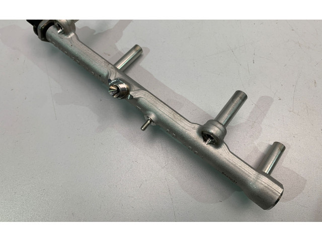 Топливная рампа 8665631   Mini One - Cooper F56 F55  