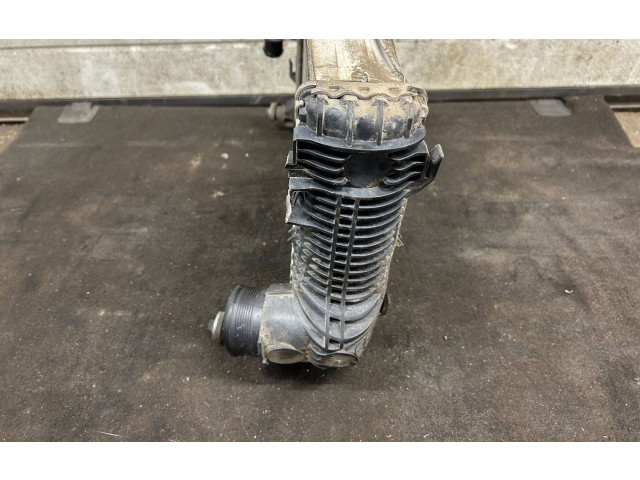 Интеркулер 95B145804B Porsche Macan