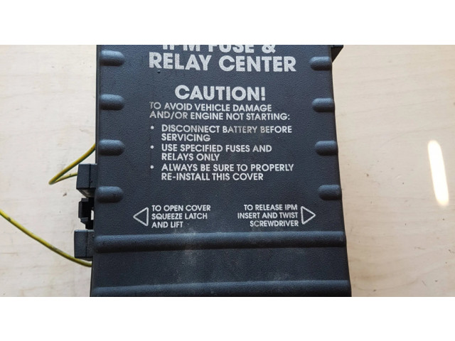 Pojistková skříňka 04869204AL, 23417D Chrysler Voyager 2003