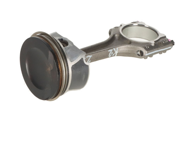 Шатун 06H198401D Audi Q3 F3