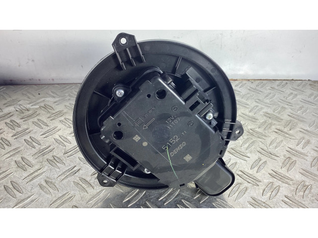 Вентилятор печки       Lexus RC