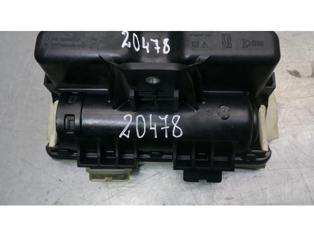 Подушка безопасности пассажира PB70044012 Fiat Punto (199)