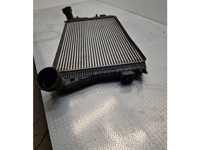 Интеркулер 1K0145803M Volkswagen PASSAT B6 2.0