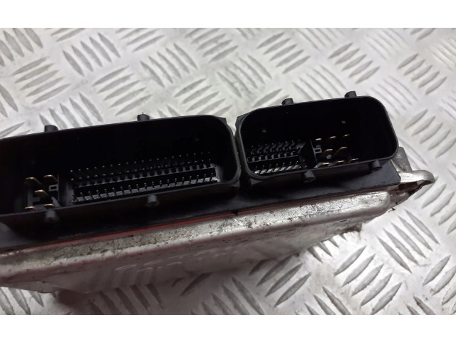 Блок управления двигателем Блок управления 0385906012CL Skoda Octavia Mk1 (1U)