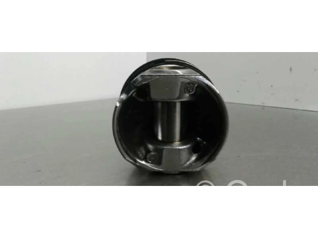 Поршень BSY Mitsubishi Outlander для дизельного двигателя 2.0