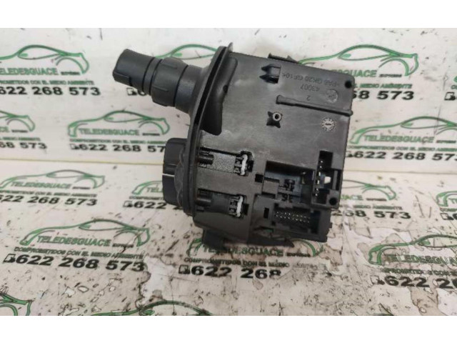 Переключатель дворников 8201590631B Renault Clio III