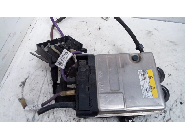 Преобразователь напряжения