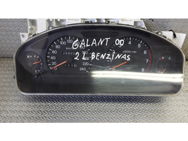 Панель приборов MR444016 Mitsubishi Galant