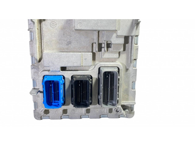 Блок управления двигателя 12718932, 116833270   Chevrolet Camaro