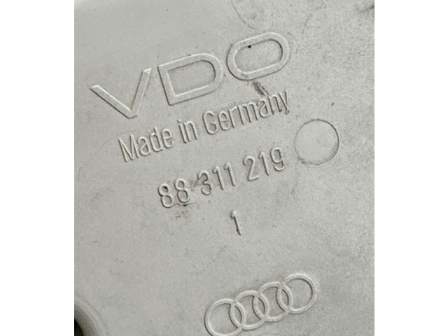 Панель приборов 88311219 Audi A6 S6 C4 4A