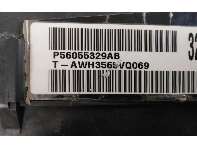 Блок предохранителей P56055329AB, AWH3565VQ069 Jeep Wrangler