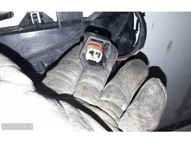 Вентилятор радиатора 8649634 Volvo V70