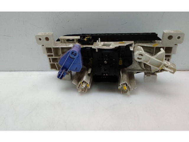 Блок управления климат-контролем T1001640a Dacia Sandero