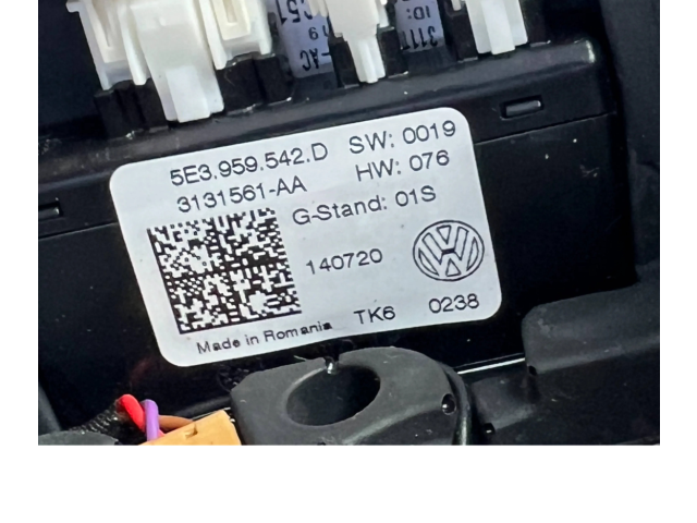 Руль Skoda Octavia Mk4  2019 -  года 5E3419093AE, 5E3419093AEVKH      