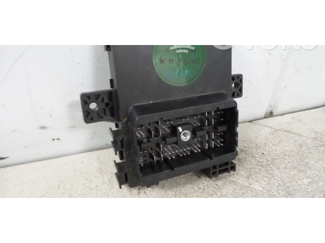 Блок предохранителей 95481065   Chevrolet Spark    