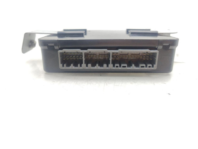 Řídící jednotka 954002E213 Hyundai Tucson JM 2007