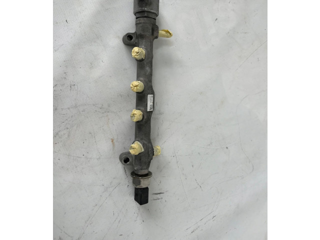 Vstřikovací lišta 04L089G Seat Alhambra (Mk2)