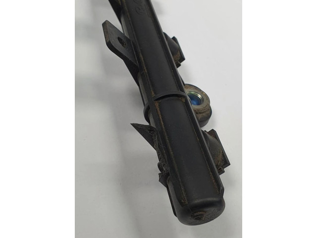 Vstřikovací lišta 35304-02200 KIA Picanto