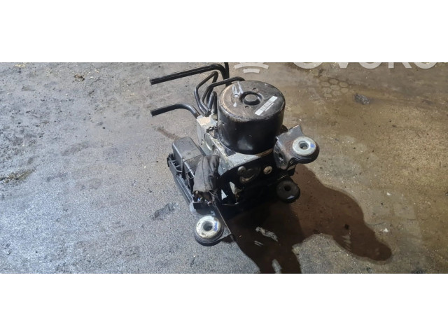 Блок АБС 31329137   Volvo  V60  2011 - 2013 года