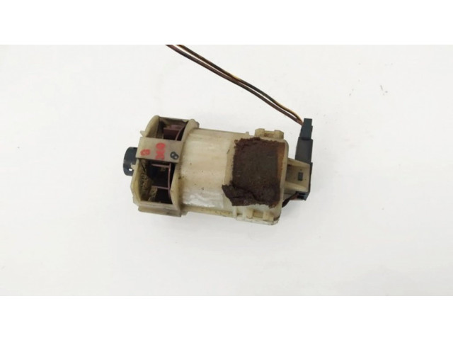 Вентилятор блока управления двигателем