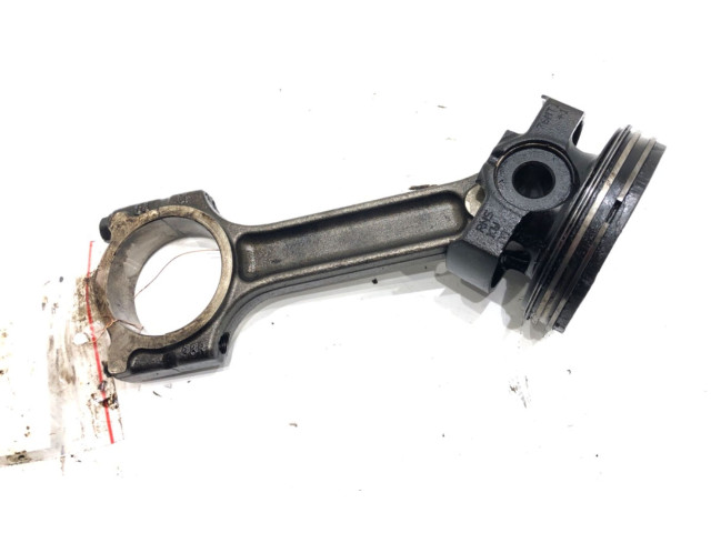  Поршень с шатуном  K9K646  Renault Clio IV  