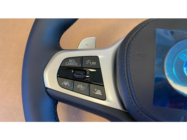 Руль BMW 5 G30 G31 2016- года 32308008186, 32308094548