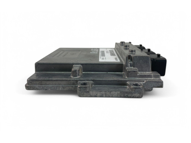 Блок управления двигателем Блок управления 30729351   Volvo V70