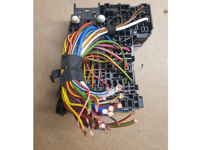 Блок предохранителей 5Q0937615C Audi A3 S3 8V