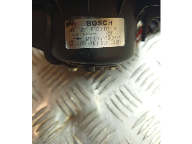 Вентилятор печки    0130111202, 4B1820021B   Audi A6 S6 C5 4B