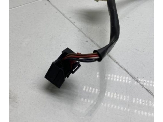 Зеркало электрическое Volkswagen Golf Plus 2005 - 2013 года