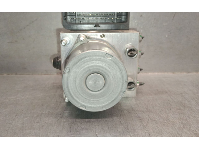 Блок АБС GX7314F447AF, T4N15041 Jaguar XE 2015 - года