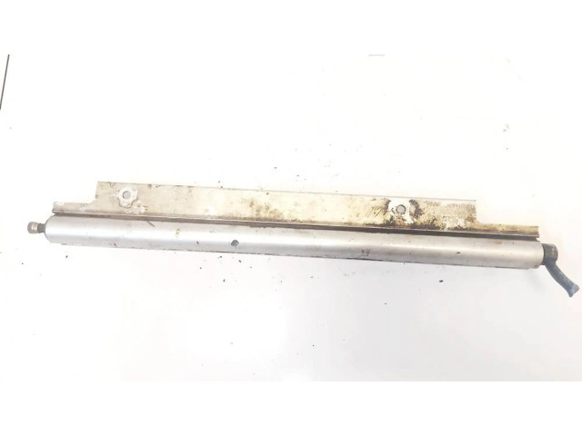 Vstřikovací lišta 6842086, 01469226 Volvo 850 pro benzínový motor 2.8