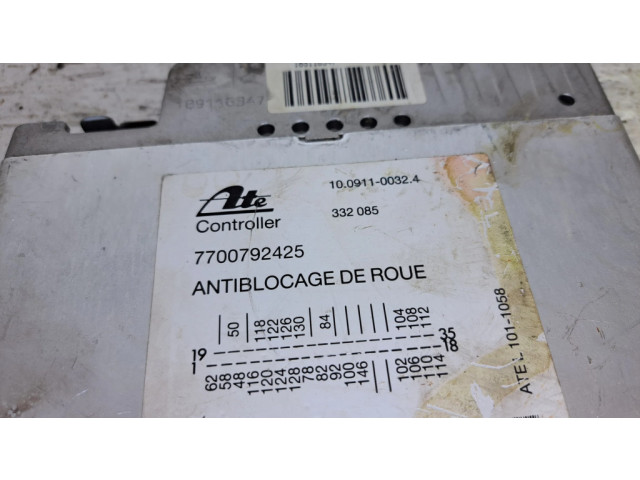 Блок управления АБС 7700792425, 10091100324   Acura ILX