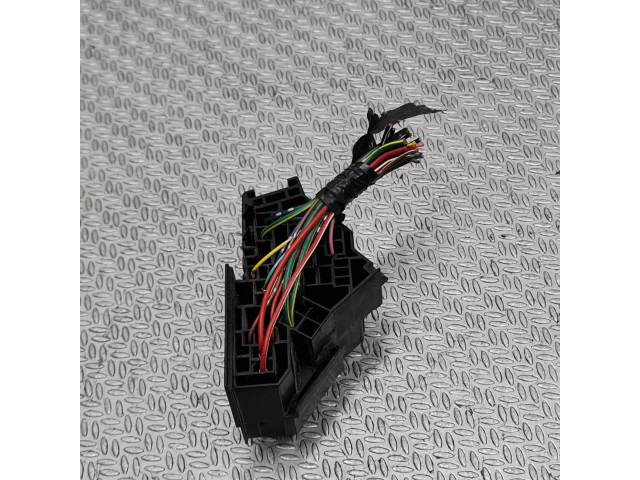 Блок предохранителей Subaru Forester SJ