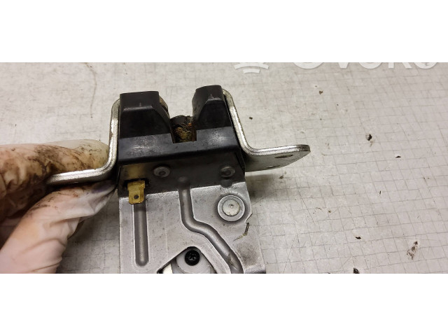 Замок багажника 07531 Mitsubishi Outlander 2007 - 2012 года