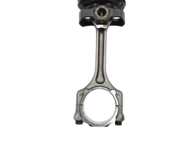 Поршень 46354757, 46346020 Jeep Renegade