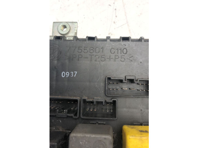 Pojistková skříňka Fiat Punto (176) 1996