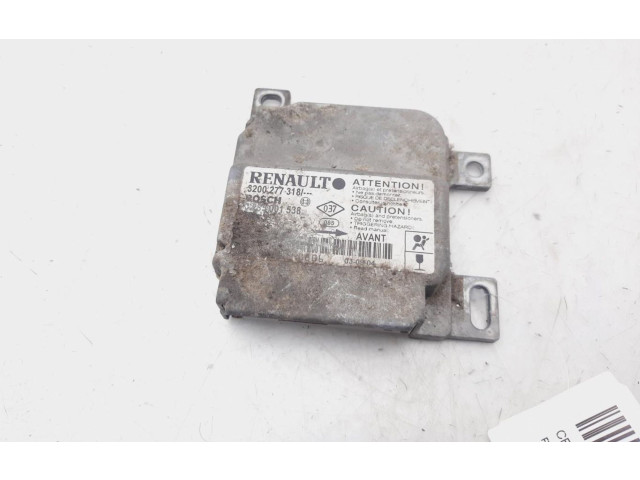 Блок подушек безопасности 8200277318 Renault Clio II